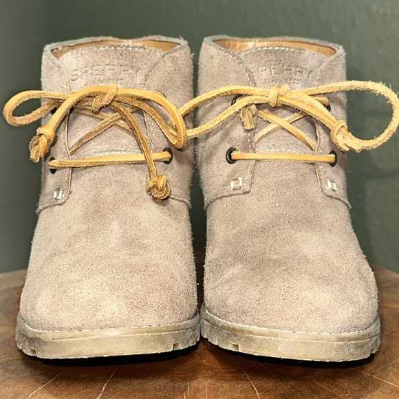 SPERRY Top-Sider Women's Stella Prow Ankle Bootie - Picture 3 of 16